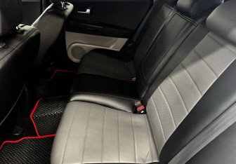 Подержанный автомобиль Kia Ceed Wagon 2009 года (12 фото)
