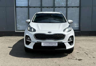 Подержанный автомобиль Kia Sportage 2020 года (2 фото)