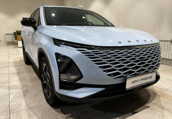 Подержанный автомобиль Omoda C5 2022 года (3 фото)