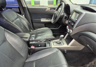 Подержанный автомобиль Subaru Forester Suv 2008 года (10 фото)