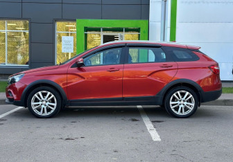 Подержанный автомобиль LADA (ВАЗ) Vesta Wagon 2020 года (8 фото)