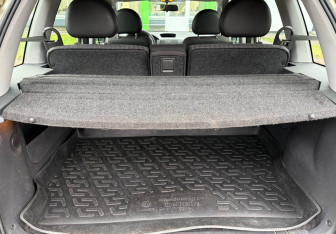 Подержанный автомобиль Opel Meriva 2008 года (14 фото)