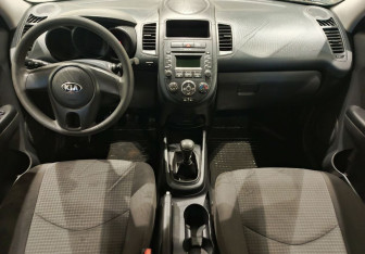Подержанный автомобиль Kia Soul 2013 года (9 фото)