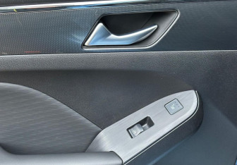 Подержанный автомобиль Haval Jolion 2022 года (16 фото)