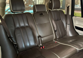 Подержанный автомобиль Land Rover Range Rover 2010 года (12 фото)