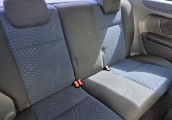Подержанный автомобиль Ford Focus Hatchback 2007 года (11 фото)