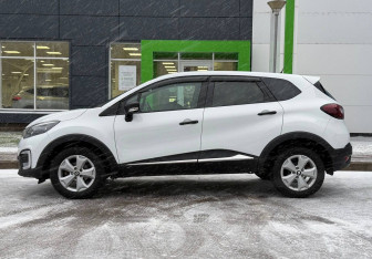 Подержанный автомобиль Renault Kaptur 2018 года (4 фото)