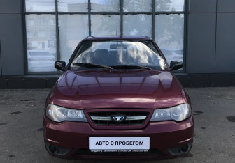 Подержанный автомобиль Daewoo Nexia Sedan 2009 года (2 фото)