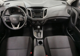Подержанный автомобиль Hyundai Creta 2016 года (8 фото)