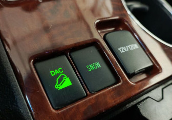 Подержанный автомобиль Toyota Highlander 2011 года (15 фото)