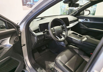 Новый Haval F7x 2025 (8 фото)