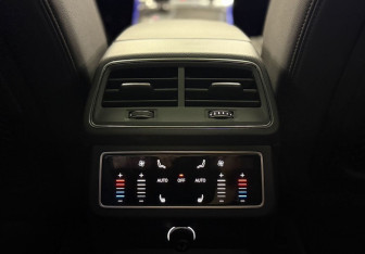 Подержанный автомобиль Audi A6 Sedan 2019 года (16 фото)