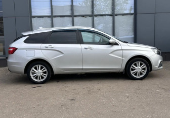 Подержанный автомобиль LADA (ВАЗ) Vesta Wagon 2018 года (7 фото)