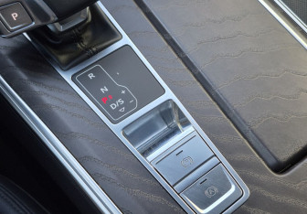 Подержанный автомобиль Audi A6 Sedan 2019 года (16 фото)