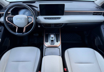 Подержанный автомобиль Haval Jolion 2021 года (11 фото)