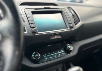 Подержанный автомобиль Kia Sportage 2013 года (14 фото)