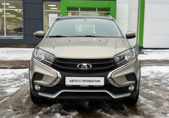 Подержанный автомобиль LADA (ВАЗ) XRAY 2019 года (2 фото)