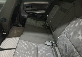 Подержанный автомобиль Great Wall Hover H3 2012 года (13 фото)