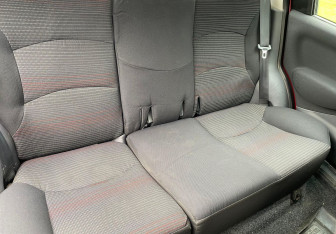 Подержанный автомобиль Fiat Albea 2011 года (11 фото)