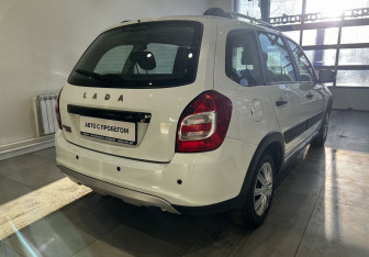 Подержанный автомобиль LADA (ВАЗ) Granta Wagon 2023 года (4 фото)