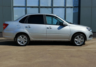 Подержанный автомобиль LADA (ВАЗ) Granta Sedan 2024 года (4 фото)