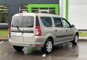Подержанный автомобиль LADA (ВАЗ) Largus Wagon 2019 года (5 фото)