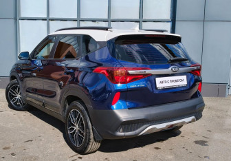 Подержанный автомобиль Kia Seltos 2020 года (7 фото)