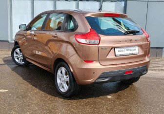 Подержанный автомобиль LADA (ВАЗ) XRAY 2018 года (7 фото)
