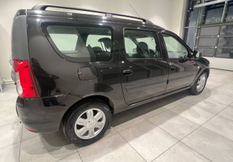 Подержанный автомобиль LADA (ВАЗ) Largus Wagon 2015 года (7 фото)