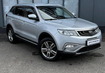 Подержанный автомобиль Geely Atlas 2018 года (2 фото)