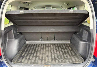 Подержанный автомобиль Skoda Yeti 2014 года (14 фото)