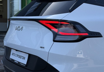 Подержанный автомобиль Kia Sportage 2023 года (24 фото)