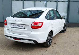 Подержанный автомобиль LADA (ВАЗ) Granta Liftback 2025 года (6 фото)