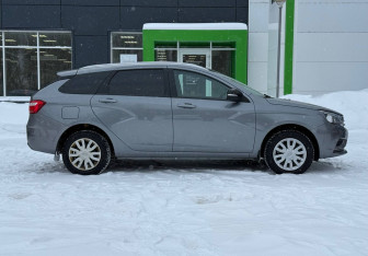 Подержанный автомобиль LADA (ВАЗ) Vesta Wagon 2021 года (8 фото)