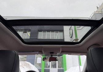 Подержанный автомобиль Changan Eado Plus 2023 года (14 фото)