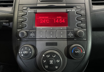 Подержанный автомобиль Kia Soul 2011 года (13 фото)
