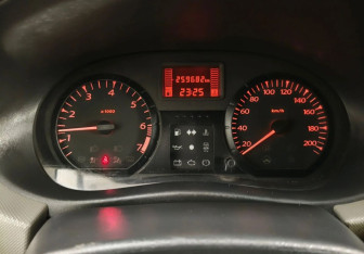 Подержанный автомобиль LADA (ВАЗ) Largus Wagon 2019 года (13 фото)