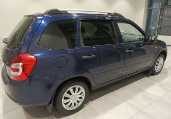 Подержанный автомобиль LADA (ВАЗ) Kalina Wagon 2015 года (4 фото)