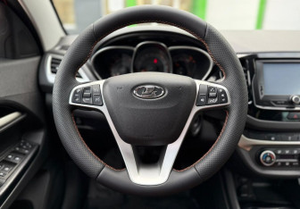 Подержанный автомобиль LADA (ВАЗ) Vesta Wagon 2018 года (12 фото)