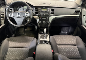 Подержанный автомобиль SsangYong Actyon 2011 года (9 фото)