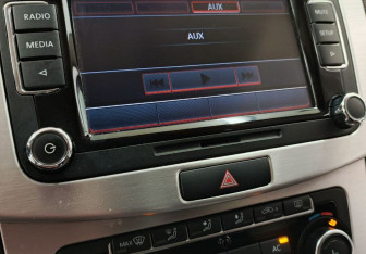 Подержанный автомобиль Volkswagen Passat Wagon 2011 года (14 фото)