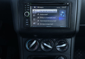 Подержанный автомобиль Nissan Qashqai 2011 года (15 фото)