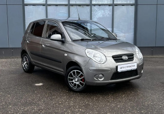 Подержанный автомобиль Kia Picanto 2010 года (3 фото)