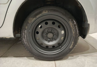 Подержанный автомобиль LADA (ВАЗ) Granta Liftback 2016 года (9 фото)