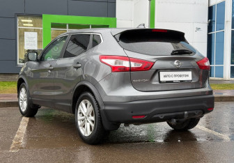 Подержанный автомобиль Nissan Qashqai 2018 года (7 фото)