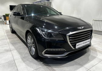 Подержанный автомобиль Genesis G80 2017 года (3 фото)