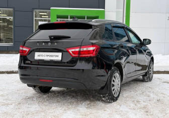 Подержанный автомобиль LADA (ВАЗ) Vesta Wagon 2021 года (5 фото)
