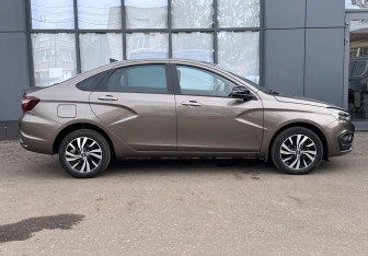 Подержанный автомобиль LADA (ВАЗ) Vesta Sedan 2024 года (8 фото)