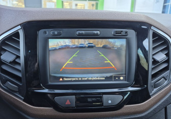 Подержанный автомобиль LADA (ВАЗ) XRAY 2016 года (15 фото)