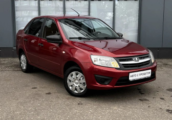 Подержанный автомобиль LADA (ВАЗ) Granta Sedan 2017 года (3 фото)